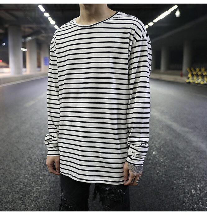 Black And White Striped Bottoming Shirt With Short Front And Long Back - Image 3