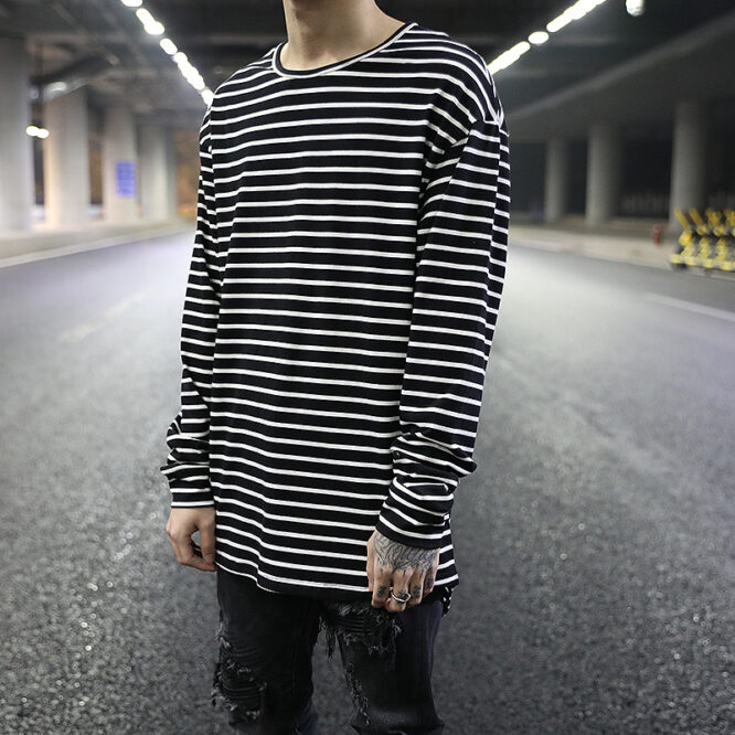 Black And White Striped Bottoming Shirt With Short Front And Long Back - Image 8